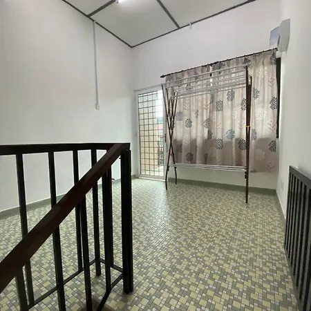 Jalan Sultan Ismail Homestay-2